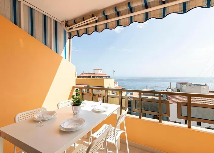 Daire Elegant With Ocean Views *