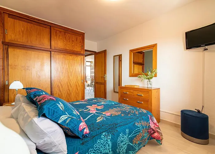 Elegant With Ocean Views