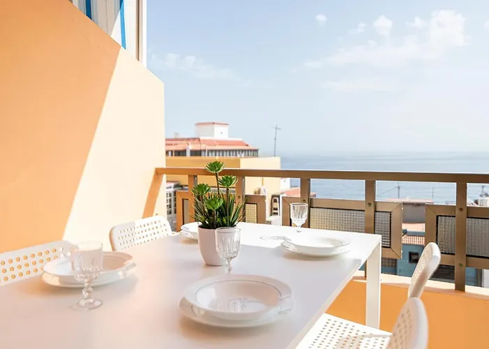 Daire Elegant With Ocean Views Candelaria